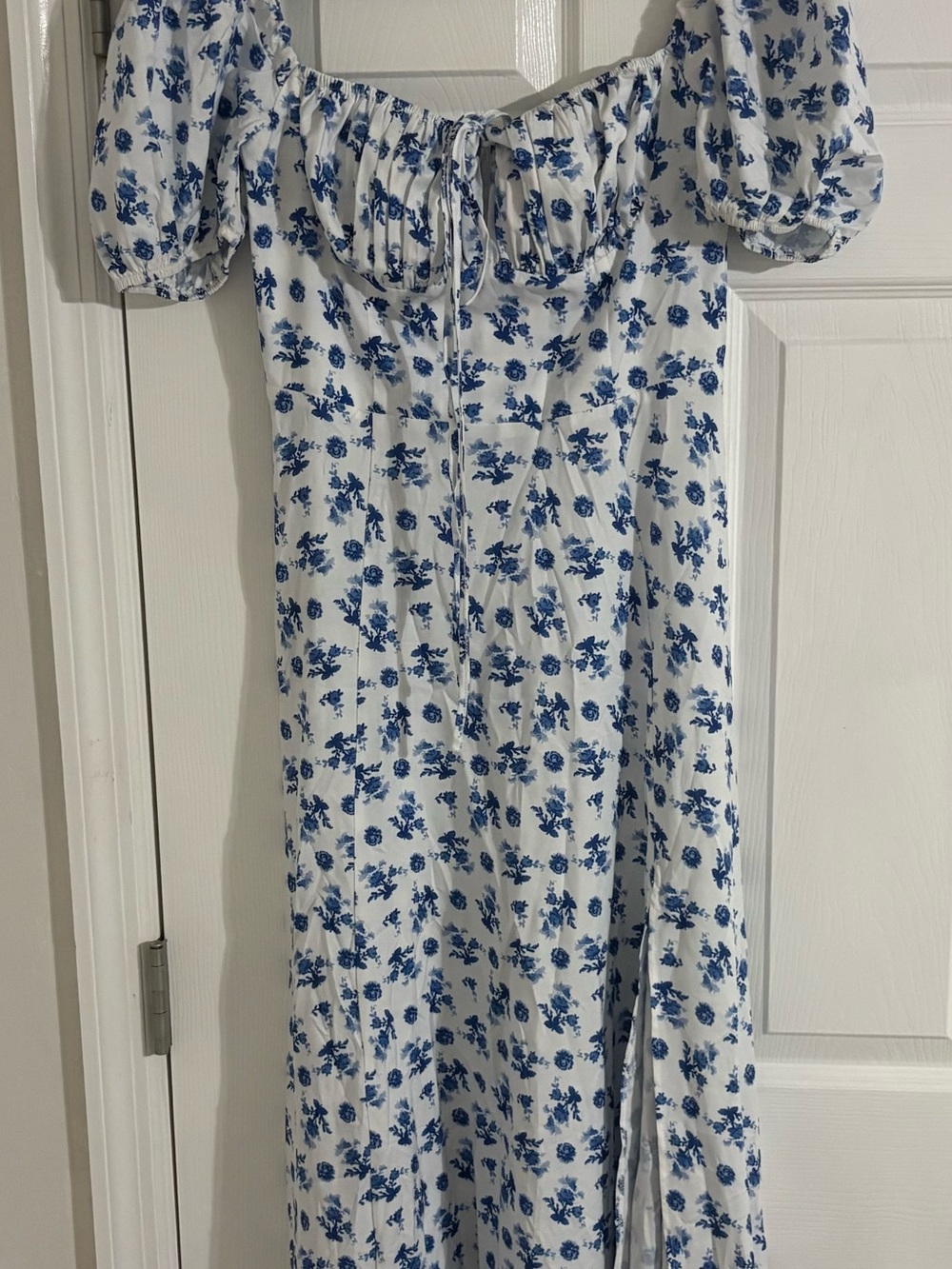 White Maxi Dress with Blue Floral Print and Puff Sleeves